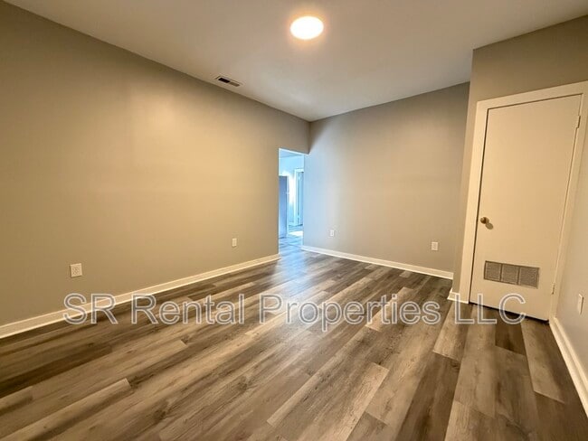 Photo - 243 S Main St Apartment