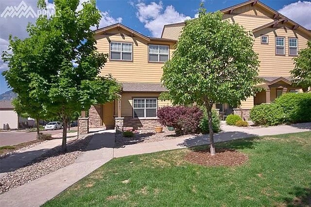 Foto principal - 2083 St Claire Park Aly