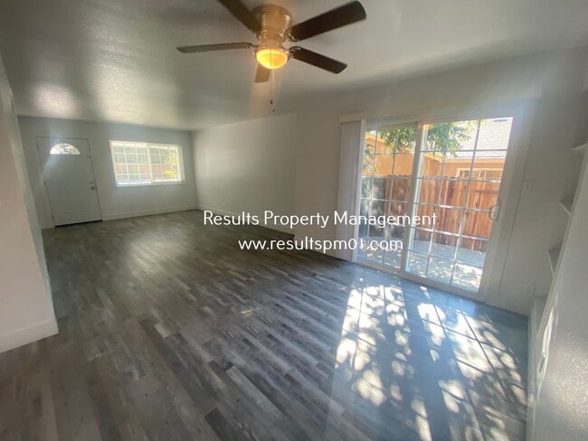 Building Photo - Charming 2 Bed 2 Bath Duplex