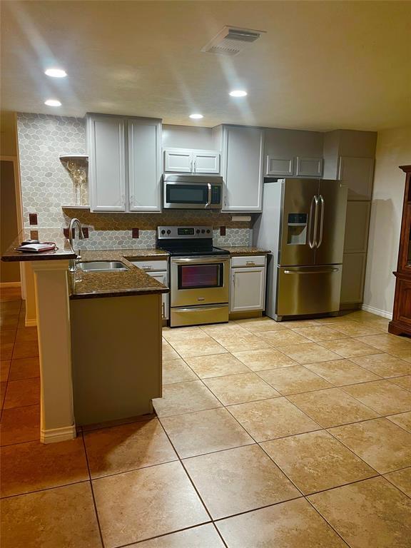 Foto del edificio - 13139 Rosemont Park Ln