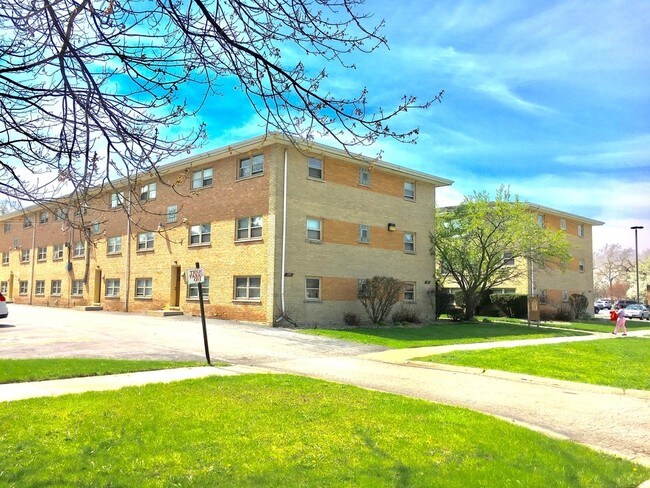 Foto del edificio - Maplewood Apartments