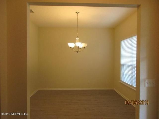 Building Photo - Large 4/3 Home in Eagle Landing