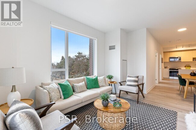 Building Photo - 4365 Bloor St W