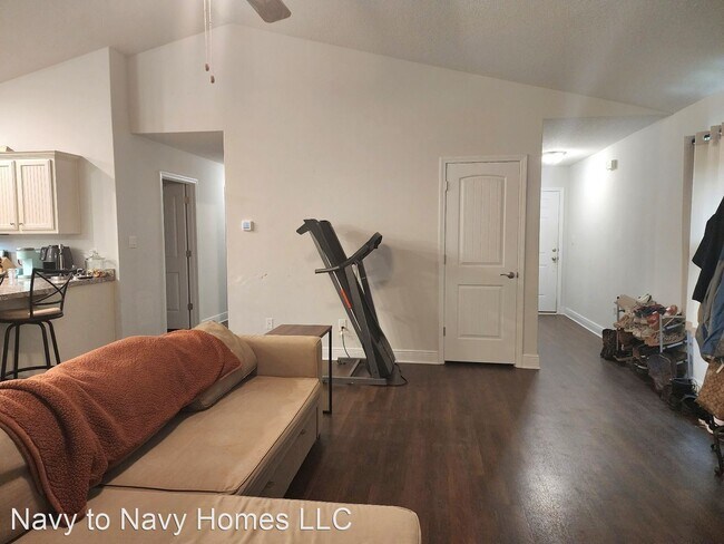 Building Photo - 3 br, 2 bath House - 5176 Regalo Dr