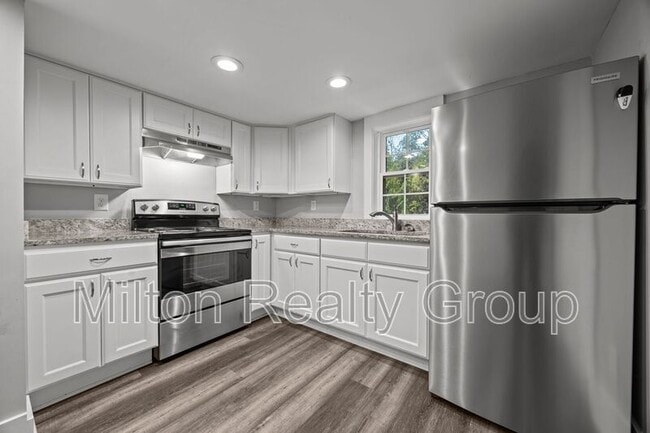 Foto del edificio - 210 S Elm Ave