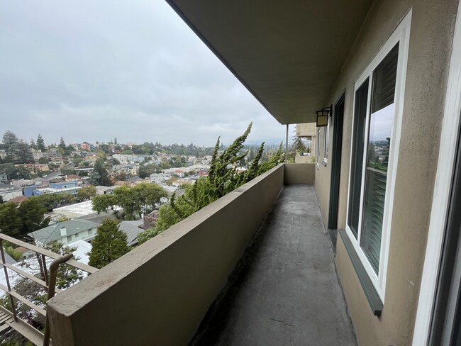 Foto del edificio - 847 Vermont St