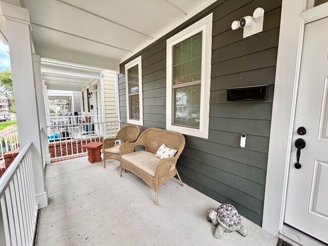Foto del edificio - Gorgeous New Construction Home in Norfolk