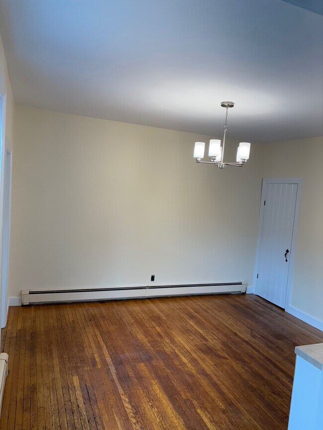 Comedor - 14 Mechanic St