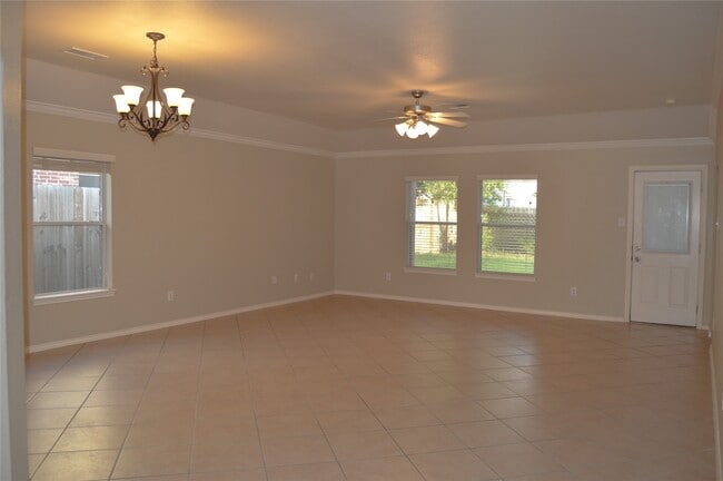 Foto del edificio - 17115 Sheffield Pines Ln