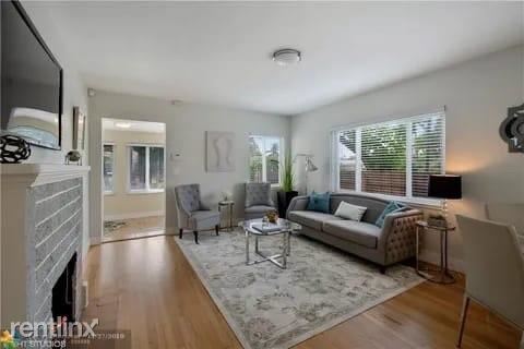 Foto del edificio - 2 br, 1 bath House - 1643 Funston St