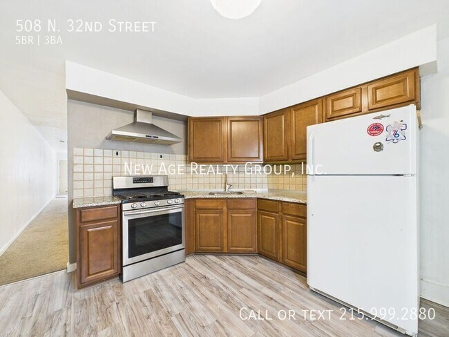 Building Photo - 508 N 32nd St