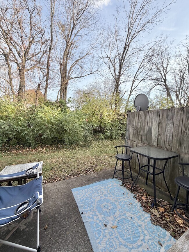 Foto del edificio - 305 Lake St