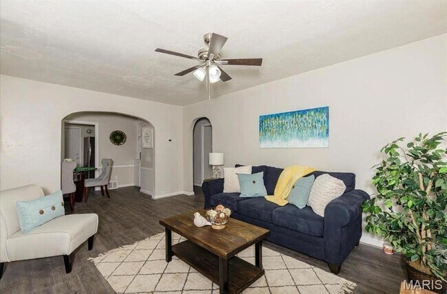 Building Photo - 10157 Winkler Dr