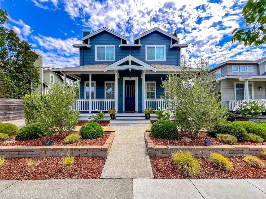 Primary Photo - Charming Napa Retreat on a Peaceful Cul-de...