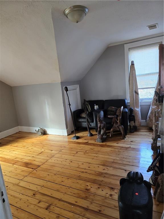 Building Photo - 910 Atwells Ave