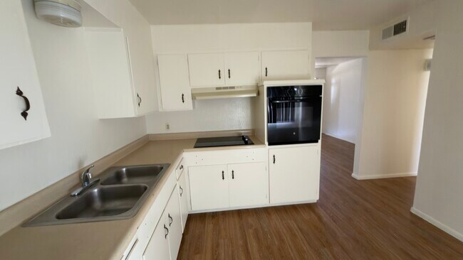 Foto del edificio - Mountain View Apartments