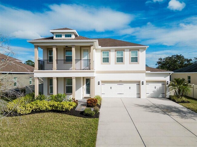 Foto del edificio - 8306 Sky Eagle Dr