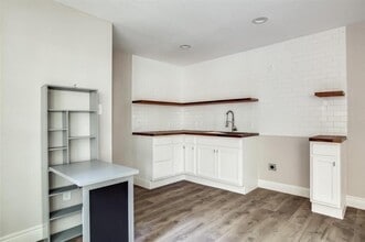 Building Photo - 7135 Avenue C