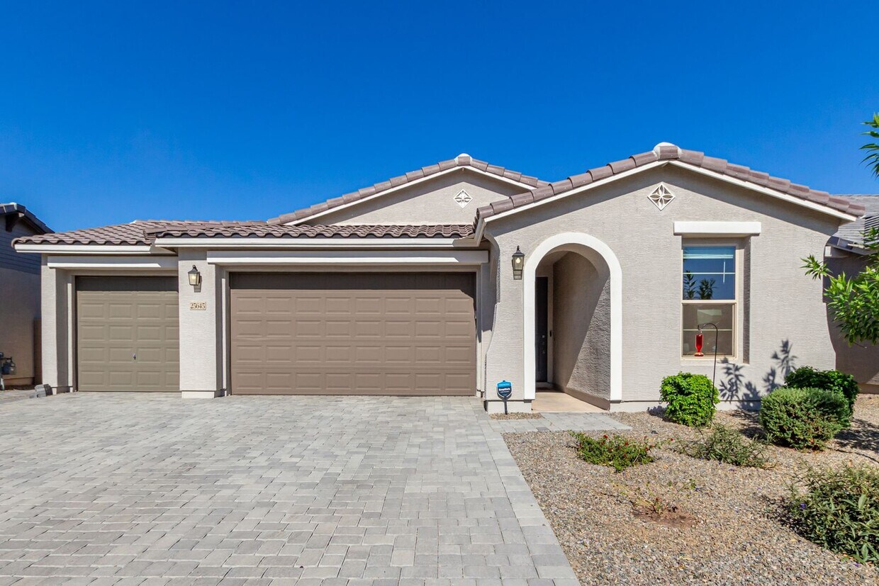 Foto principal - Single story 4 bedroom Home Harvest Community