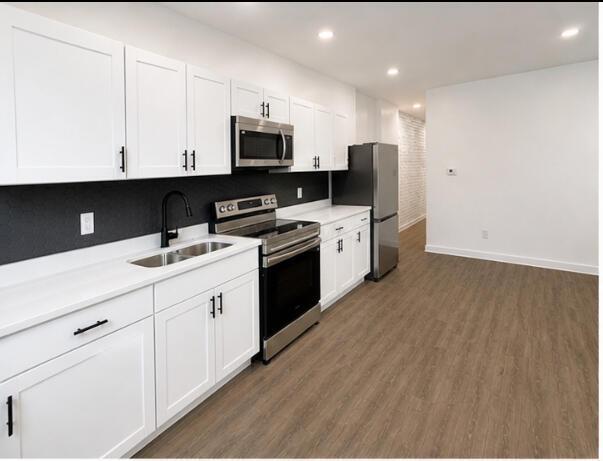 Foto del edificio - 411 St Clair Ave