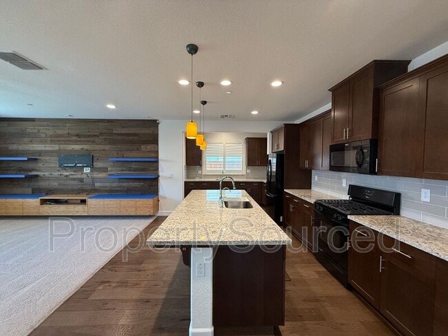 Building Photo - 17894 Amador Dr