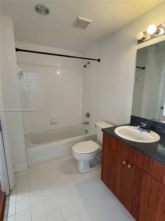 Foto del edificio - 115 SW 11th St