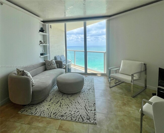 Building Photo - 16699 Collins Ave