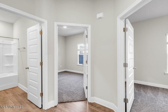 Building Photo - | 3,100+ Sq Ft • Gourmet Kitchen • Covered Patio • Ocean Springs Schools