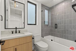 Foto del edificio - 4825 Satsuma Ave