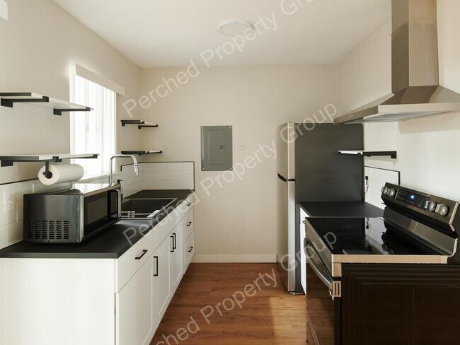 Foto del edificio - 15533 NE Glisan St