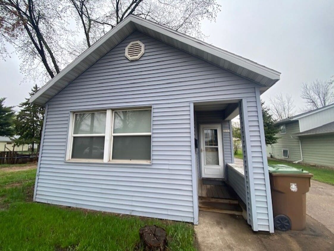 Foto principal - 2233 Illinois Ave