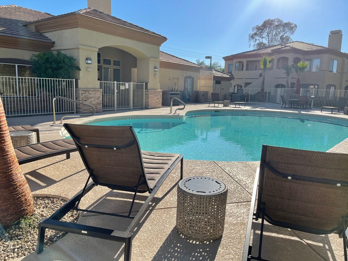 POOL STEEPS AWAY - 2134 E Broadway Rd
