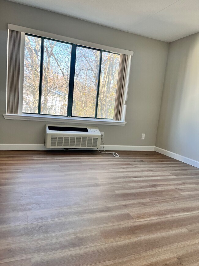 Foto del edificio - 171 Wellington Ct