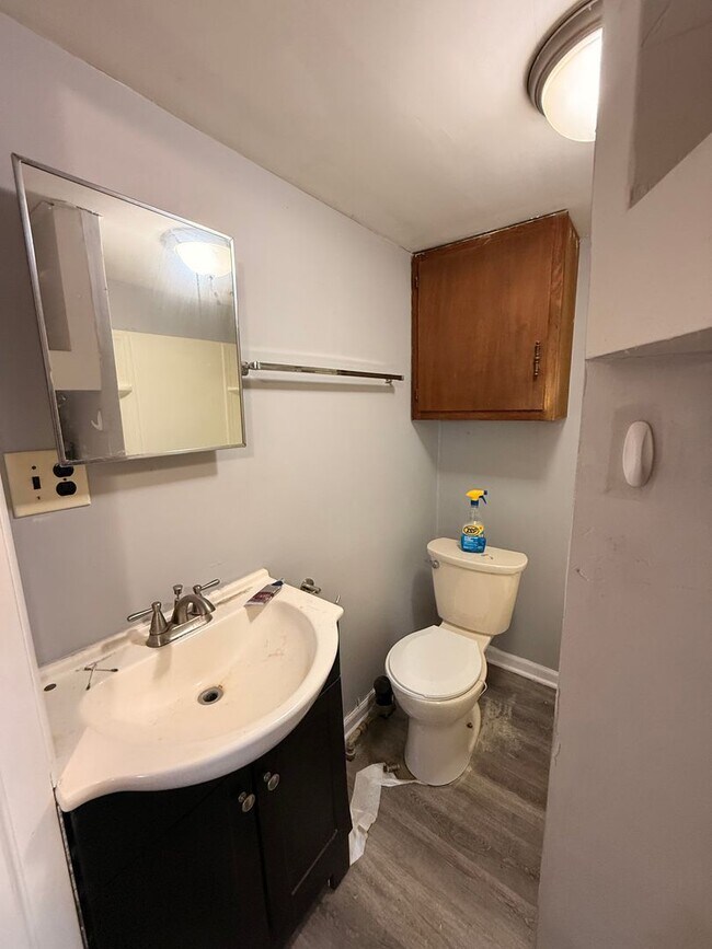 Foto del edificio - 122 Hayward St