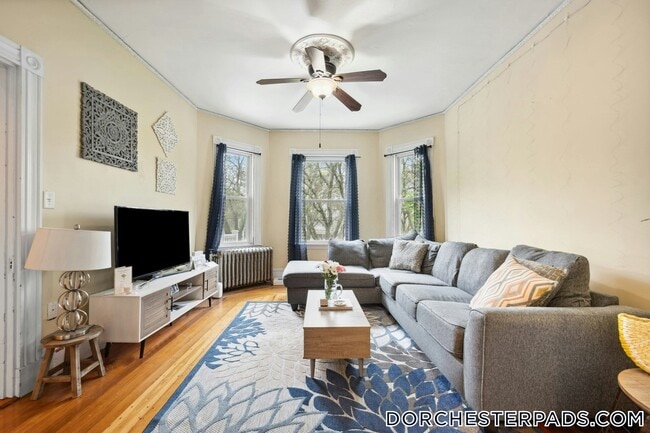 Building Photo - 25 Edison Green