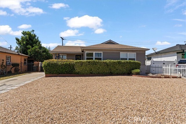 Foto principal - 749 S 2nd Ave