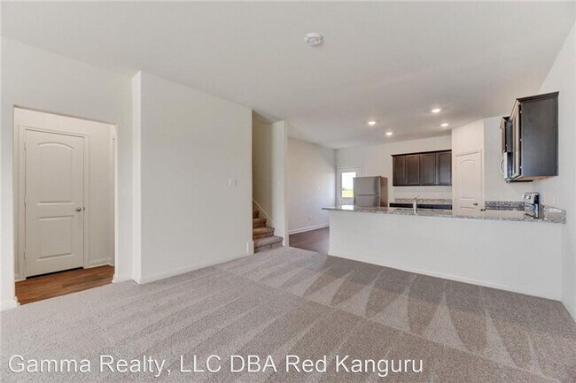 Foto del edificio - 5 br, 2.5 bath House - 18417 Quiet Range Dr