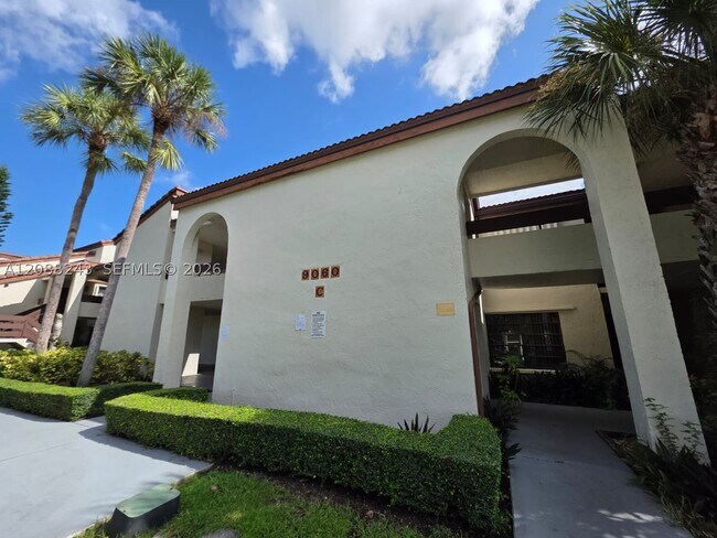 Building Photo - 9060 SW 125th Ave