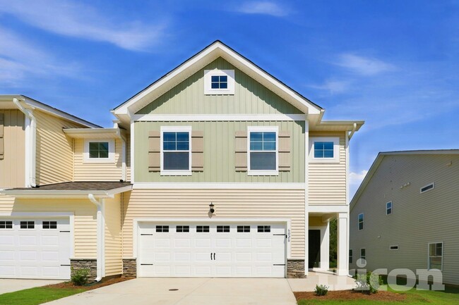 Building Photo - 6028 Dutton Dr