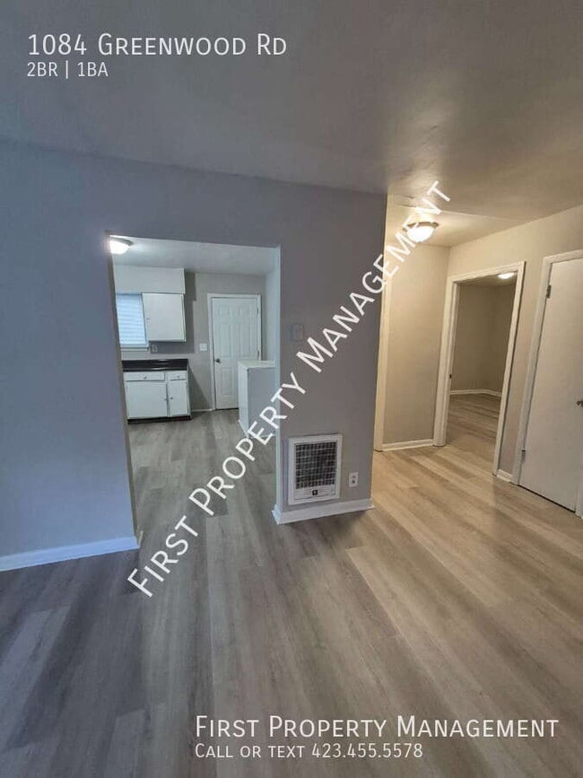 Foto del edificio - 1084 Greenwood Rd