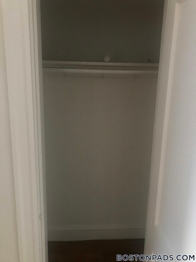 Building Photo - 1163 Boylston St
