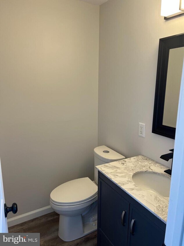 Foto principal - 3417 Brookview Rd