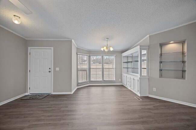 Building Photo - Charming 4-Bedroom Home on Spacious 2.64-Acre Lot in Graham, NC