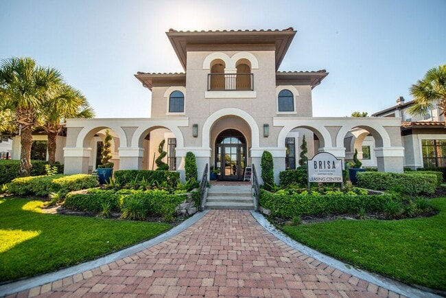 Building Photo - 2840 Shadowbriar Dr