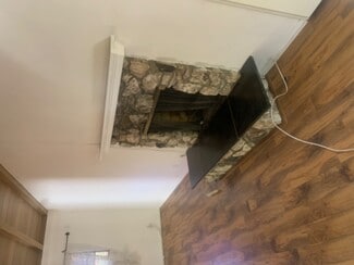 Building Photo - 18332 Superior St