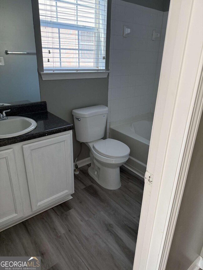 Foto del edificio - 2324 Coach Way