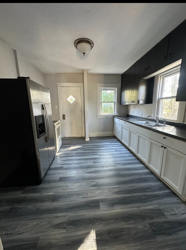 Foto del edificio - 430 Florence St