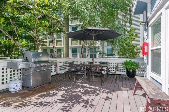 Primary Photo - 1272 Rhode Island St