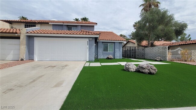 Foto del edificio - 2600 Sidonia Ave