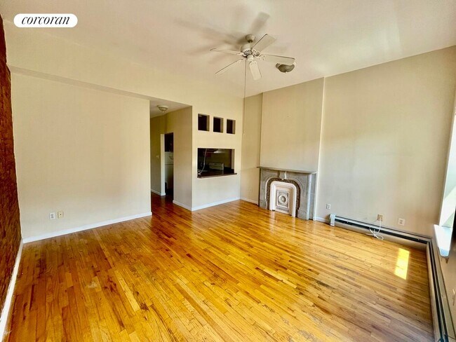 Foto del edificio - 25 E 126th St